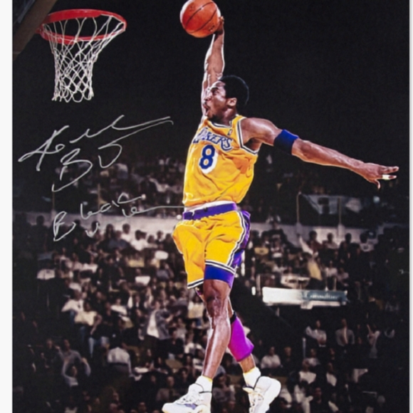 BRAND NEW!๐ฏ KOBE BRYANT LAKERS OLD SCHOOL 8.5x11 ULTRA PREMIUM GLOSSY POSTER!๐คฉ - Picture 3 of 4